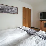 P Z Sauna, Sun & Snow Апартаменты