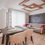 P Z Sauna, Sun & Snow Апартаменты Бялка-Татшаньска